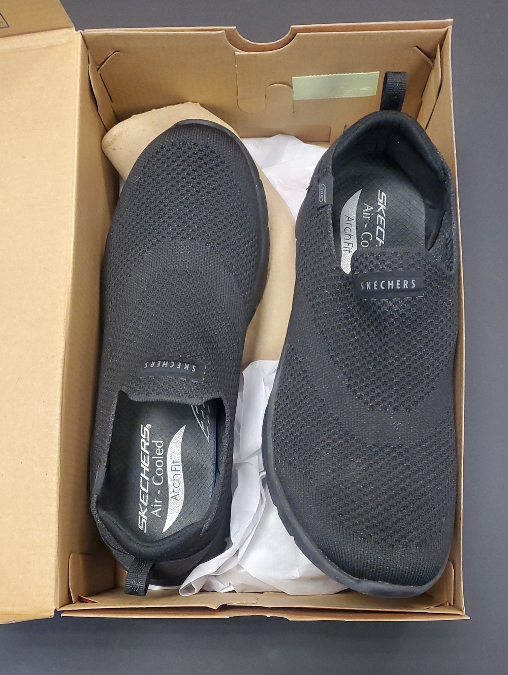 Skechers Arch Fit‎ Refine 2.0 Cascade Black Size 8 Pull-on Vegan Mesh Shoes EUC
